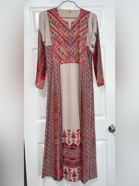 Traditional Middle Eastern Thobe ✨